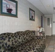 Econo Lodge Morristown West hotel detail image 3
