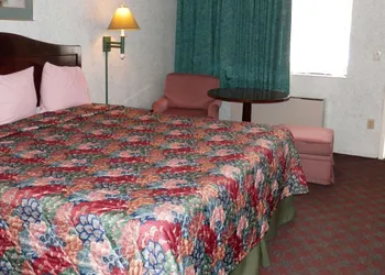 Magnuson Hotel Fowlerville hotel thumbnail 6
