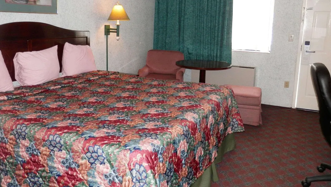 Magnuson Hotel Fowlerville hotel detail image 6