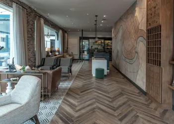 St Charles Coach House, an Ascend Collection Hotel hotel thumbnail 7