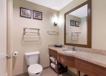 Comfort Suites Saraland - North Mobile hotel thumbnail 4