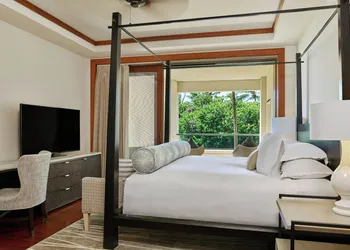 The Resort at Kapalua Bay, Maui hotel thumbnail 3