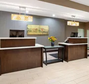 La Quinta Inn & Suites by Wyndham Bellingham hotel detail image 3