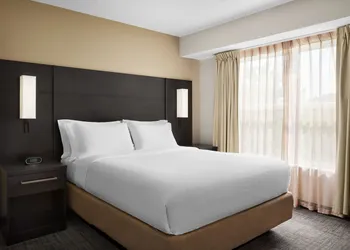 Residence Inn by Marriott Indianapolis Northwest hotel thumbnail 3