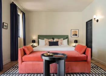 Casa Cody hotel thumbnail 6
