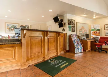 Quality Inn And Suites Gilroy hotel thumbnail 8