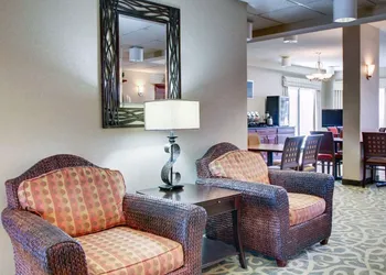 Comfort Inn & Suites Moss Point Pascagoula hotel thumbnail 2