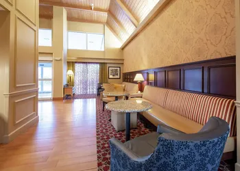 Hampton Inn & Suites Williamsburg-Richmond Rd. hotel thumbnail 3