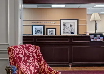 Hampton Inn & Suites Williamsburg-Richmond Rd. hotel thumbnail 4