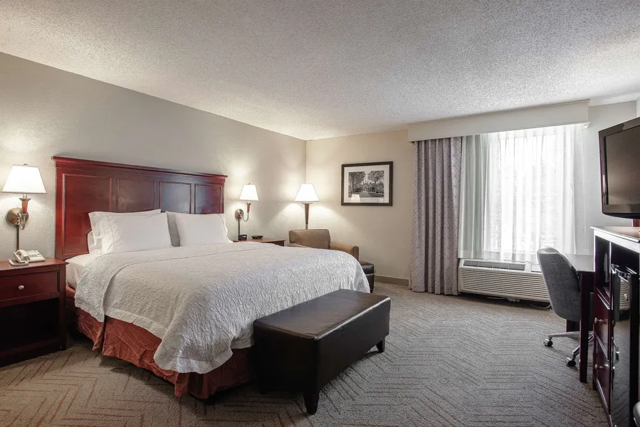 Hampton Inn & Suites Williamsburg-Richmond Rd. hotel detail image 6