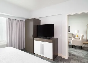 Hampton Inn Philadelphia Center City-Convention Center hotel thumbnail 6