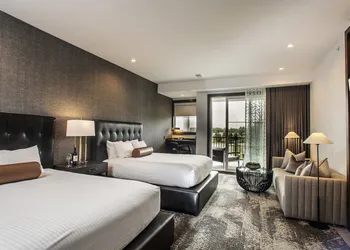 Destination Geneva National hotel thumbnail 3