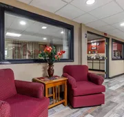 Econo Lodge Milwaukee Airport hotel detail image 3