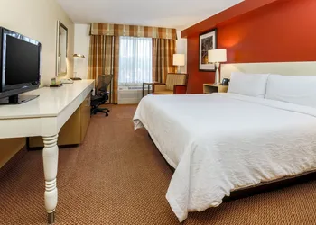 Hilton Garden Inn Anchorage hotel thumbnail 4