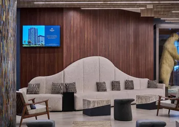 Hilton Anchorage hotel thumbnail 3