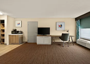Hilton Garden Inn Williamsburg hotel thumbnail 6