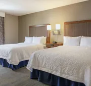 Hampton Inn & Suites Nashville Downtown hotel detail image 7