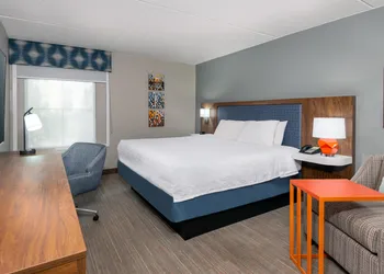 Hampton Inn & Suites Charlottesville-At the University hotel thumbnail 8