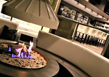 Ramada Plaza by Wyndham Regina Downtown hotel thumbnail 8