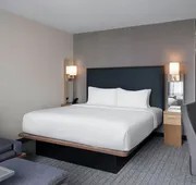 Courtyard by Marriott Charlotte City Center hotel detail image 7