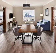 Four Points by Sheraton Calgary Airport hotel detail image 3