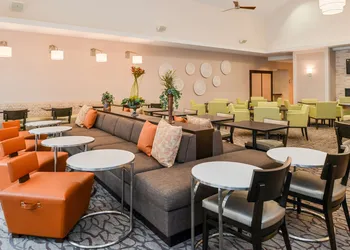 Homewood Suites by Hilton Fresno hotel thumbnail 2