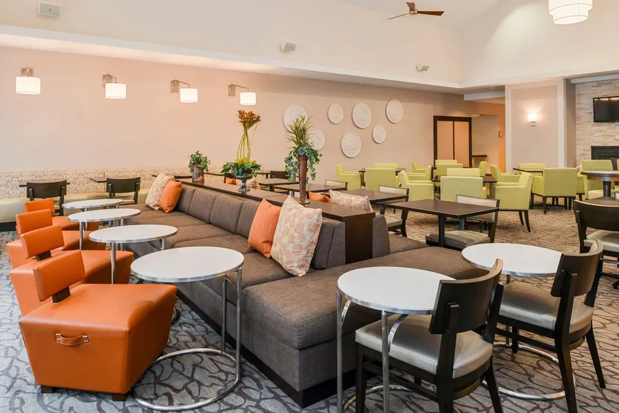 Homewood Suites by Hilton Fresno hotel detail image 2