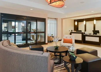 Homewood Suites by Hilton Fresno hotel thumbnail 4