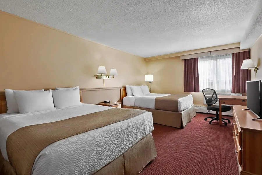 Quality Inn & Suites hotel detail image 6
