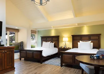 The Quail hotel thumbnail 3