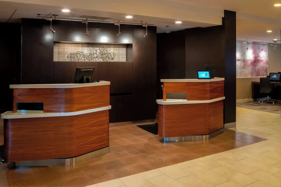Courtyard by Marriott Nashville Airport hotel detail image 2