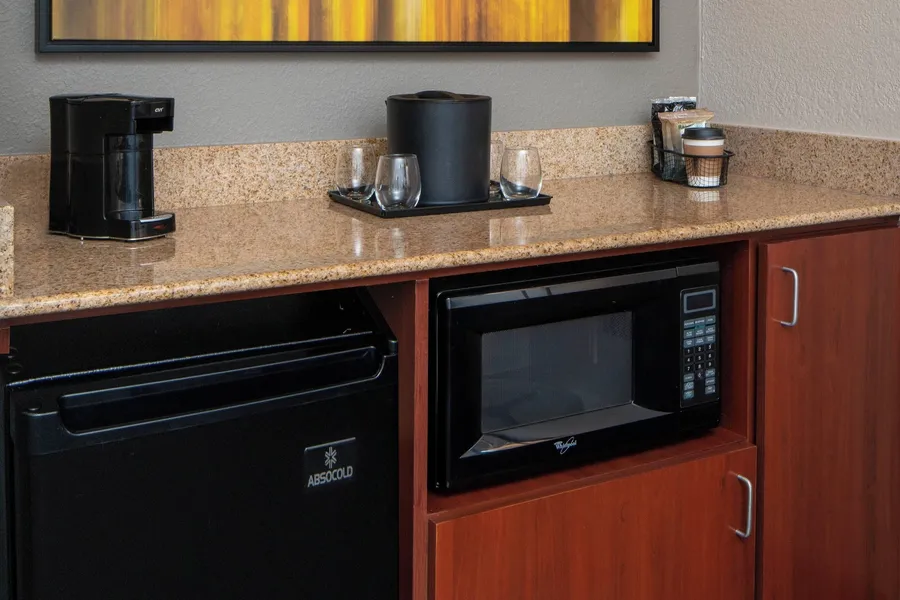 Courtyard by Marriott Nashville Airport hotel detail image 6