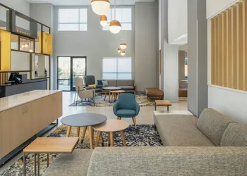 TownePlace Suites by Marriott Portland Airport hotel thumbnail 4