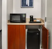 Courtyard by Marriott Anchorage Airport hotel detail image 7