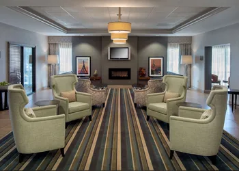 Hampton Inn Boston - Logan Airport hotel thumbnail 2