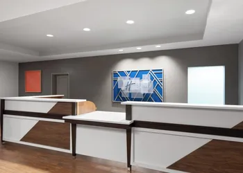 Holiday Inn Express Hotel & Suites Huntsville West - Research Pk by IHG hotel thumbnail 2
