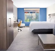 Holiday Inn Express Hotel & Suites Huntsville West - Research Pk by IHG hotel detail image 7