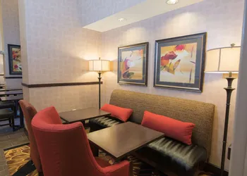 Hampton Inn & Suites Bismarck Northwest hotel thumbnail 4