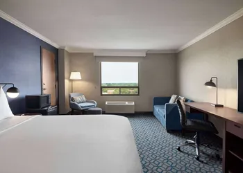 Wyndham Grand Fallsview Hotel hotel thumbnail 6