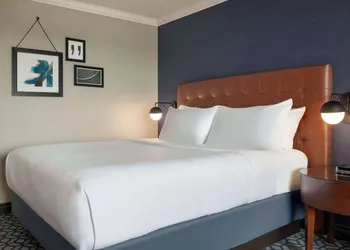 Wyndham Grand Fallsview Hotel hotel thumbnail 7