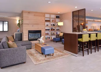 Country Inn & Suites by Radisson, Omaha Airport, IA hotel thumbnail 2