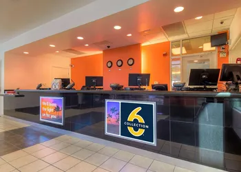 Studio 6 Suites Las Vegas, NV – Tropicana hotel thumbnail 2