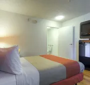 Studio 6 Suites Las Vegas, NV – Tropicana hotel detail image 3