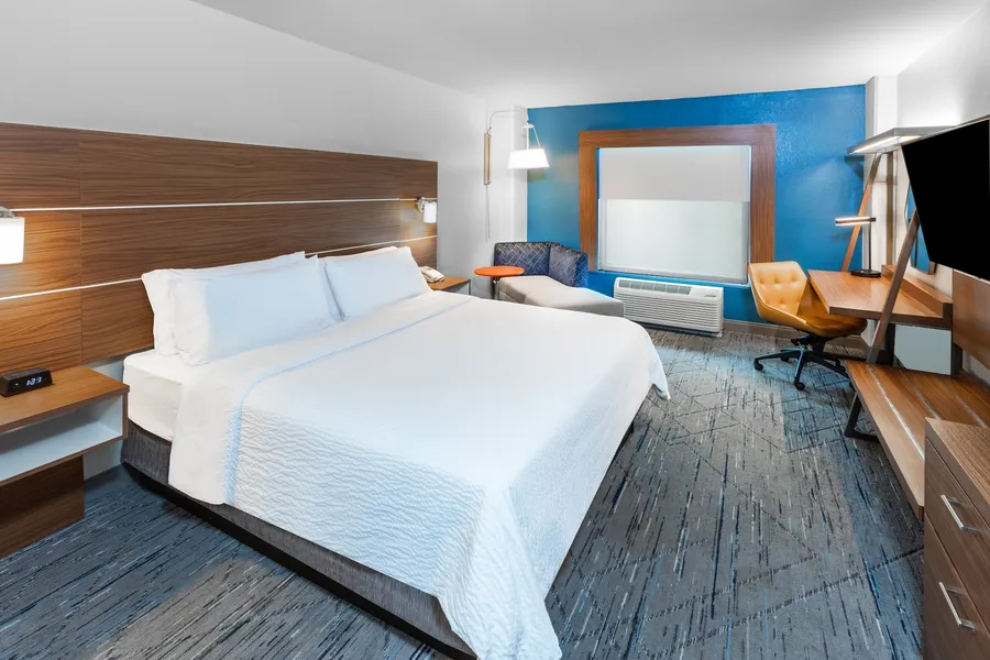 HI Express El Paso Downtown by IHG hotel detail image 6
