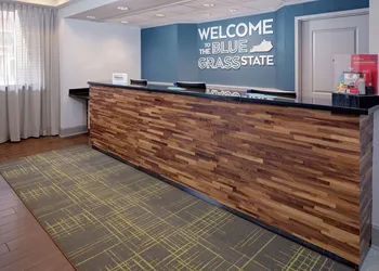 Hampton Inn Louisville Downtown hotel thumbnail 3
