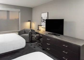 Fairfield Inn & Suites by Marriott Boston Logan Airport/Chelsea hotel thumbnail 5
