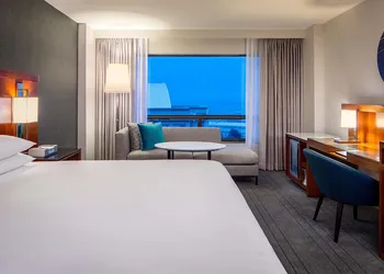Hyatt Regency Crystal City hotel thumbnail 7