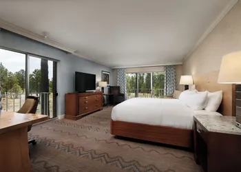 Little America Flagstaff hotel thumbnail 6