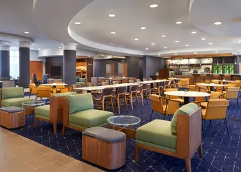 Courtyard by Marriott Toronto Mississauga/Meadowvale hotel thumbnail 3