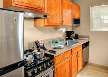 TownePlace Suites by Marriott Fresno hotel thumbnail 5